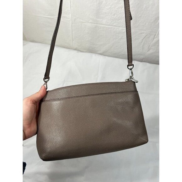 Michael Kors Mercer Large Snap Pocket Crossbody taupe - Picture 2 of 16